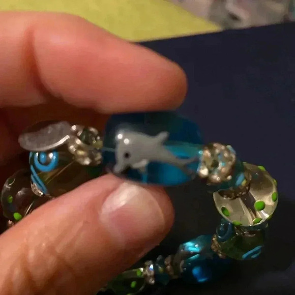 Kate and Macy - Picture 3 of 3